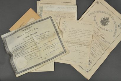 MILITARIA. Une quinzaine de documents XVIIIe-XIXe.
[Zouaves]....