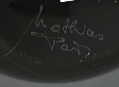 Paire de lampes boule en verre églomisé pailleté...