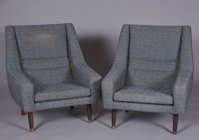Paire de fauteuils en textile chiné bleu/vert...