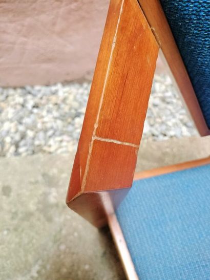 Lot de cinq chaises 