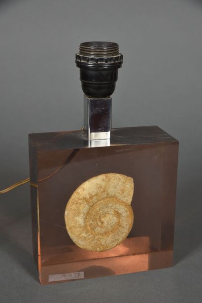 Pierre GIRAUDON (1923-2012).
Lampe, ammonite...