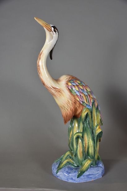 MALICORNE. 
Sujet en céramique polychrome...