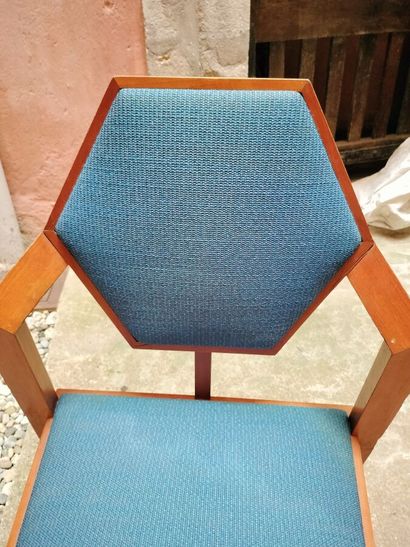 Lot de cinq chaises 