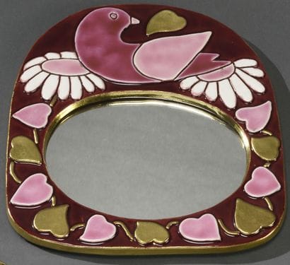 Mithé ESPELT. 
Miroir de forme libre en terre...