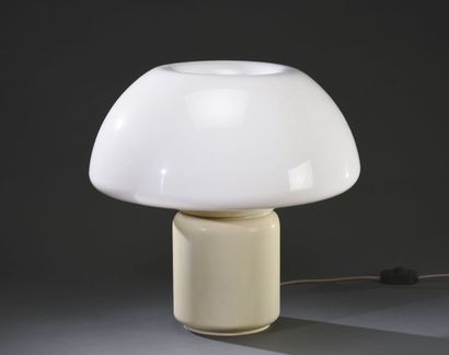 Elio MARTINELLI. 
Lampe modèle 