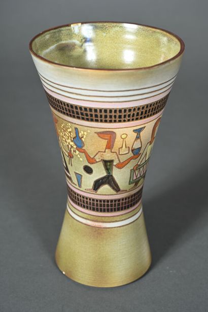 René Maurel pour Tourrettes-sur-Loup.
Vase...
