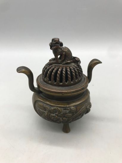 Japon, période Meiji (1868-1912)
Petit brûle...