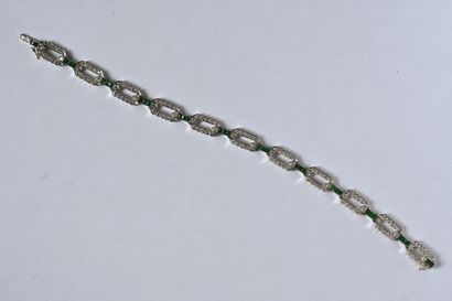 Bracelet en or gris 18K (750/oo) à maillons...