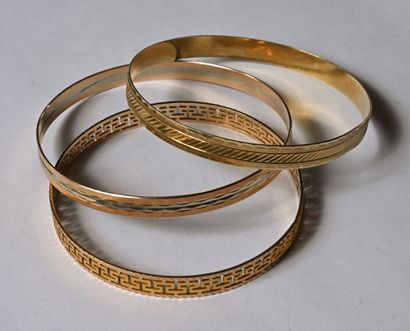 Set of 3 14K (585/oo) gold, multi-tone, closed,...