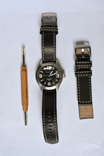 GLYCINE: Steel watch, 