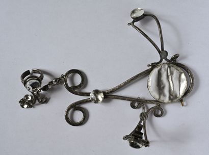 Attributed to Jacques GAUTIER: Hand bracelet...