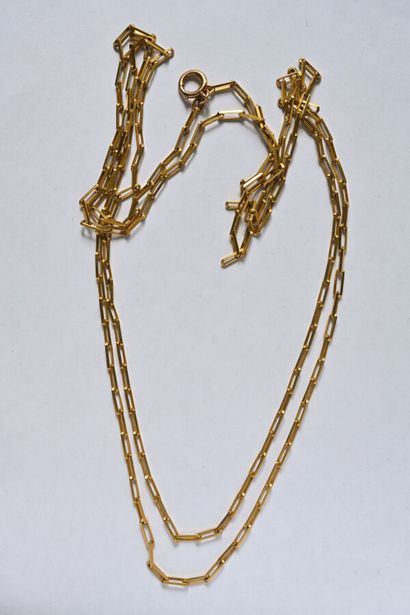 Vest chain forming a long necklace in 18K...