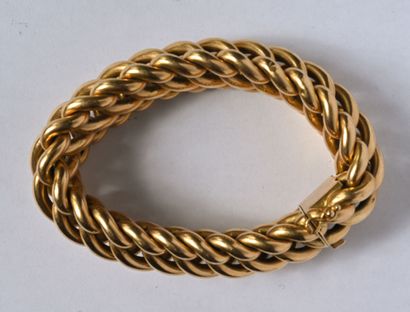 Important 18K (750/oo) yellow gold smooth...