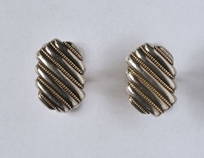 TIFFANY & Co : Paire de boutons de manchettes...