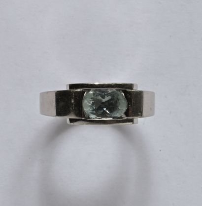 MAUBOUSSIN : Bague en or gris 18K (750/oo)...