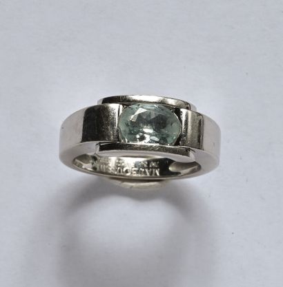 MAUBOUSSIN : Bague en or gris 18K (750/oo)...