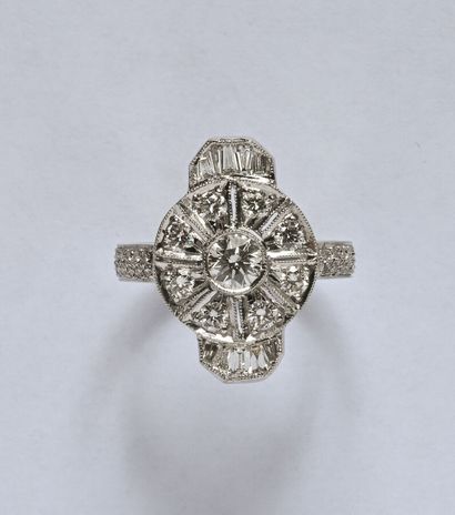 18K (750/oo) white gold ring centered with...