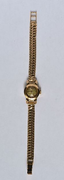 Watch in 18K (750/oo) yellow gold, round...