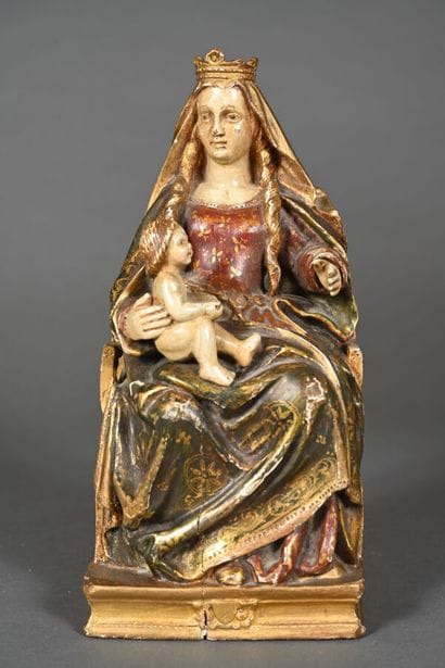 Vierge en majesté dans le style moyenâgeux...