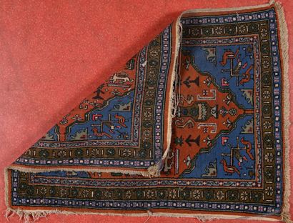 Tapis Turc. 
Chaine, trame coton, velours,...