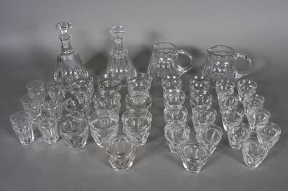 BACCARAT, partie de service comprenant deux...