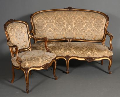 Partie de salon dans le style Louis XV en...