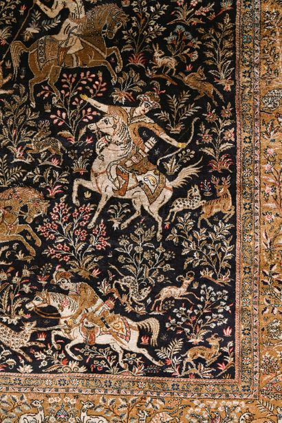 Tapis Iran Ghom. 
Chaine et velours soie....