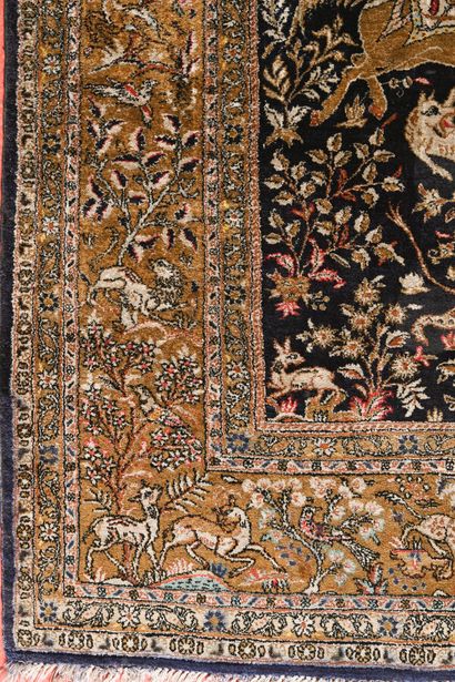 Tapis Iran Ghom. 
Chaine et velours soie....