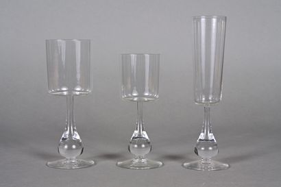 BACCARAT. Partie de service de verre modèle...