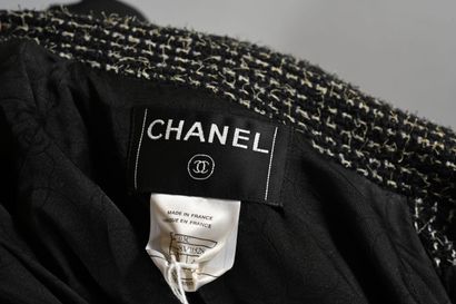 CHANEL, Paris. Collection croisière 2003....