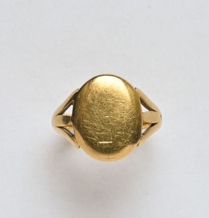 Bague Chevalière en or jaune 18K (750/oo),...