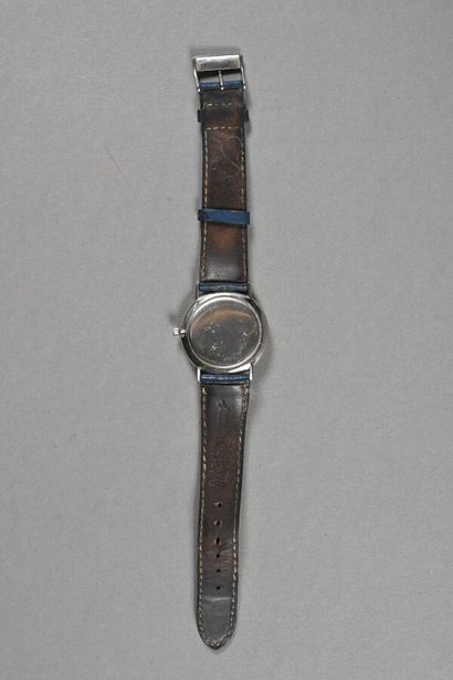 HERMES. Montre à cadran rond en métal argenté,...