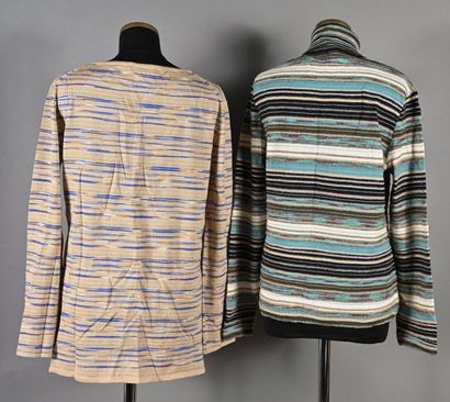 MISSONI. Lot composé d'un col roulé et d'une...