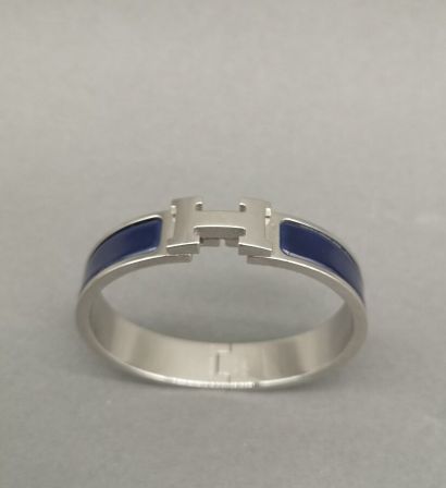 HERMES Paris. Bracelet Clic H en métal argenté...