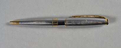 CERRUTTI 1881. Ballpoint pen with retractable...
