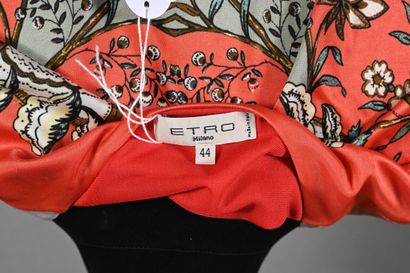 ETRO. Robe en viscose corail, imprimé à motif...
