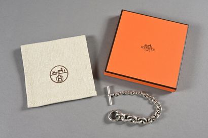 HERMES, Paris. Bracelet en argent à mailles...