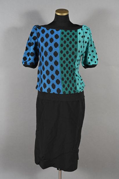 YVES SAINT LAURENT Variation. Set comprising...