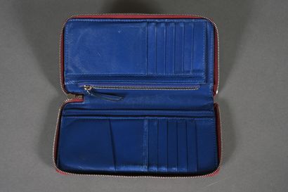 CELINE. Compagnon en cuir nid d'abeille bordeaux,...