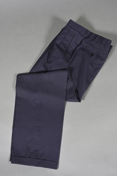 ZILLI. Pantalon à pinces en laine super 180...