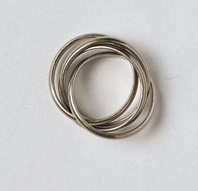 Alliance en or gris 18K (750/oo) composée...
