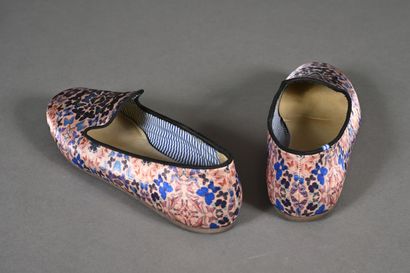 CHARLES PHILIP. Pair of pink silk slippers...