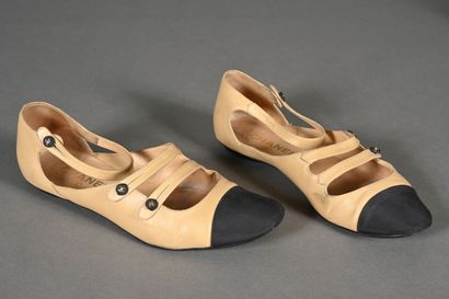 CHANEL. Pair of nude leather flat shoes with...