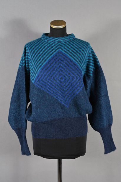 YVES SAINT LAURENT Variation. Navy blue mohair...