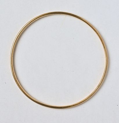 Bracelet Jonc rigide fermé en or jaune 18K...