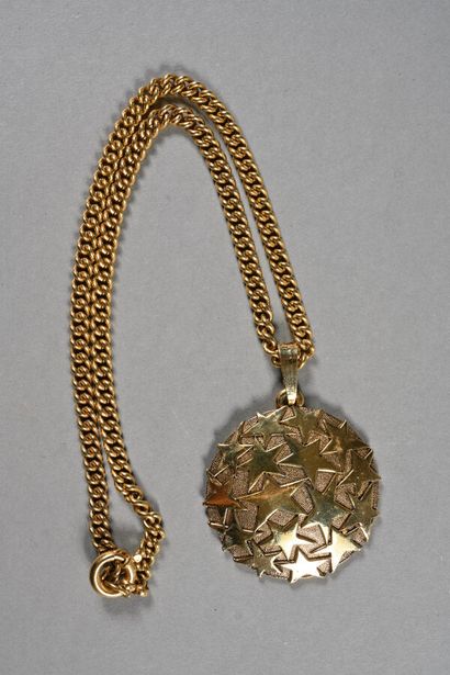 ZOE REMINISCENCE. Important pendentif disque...