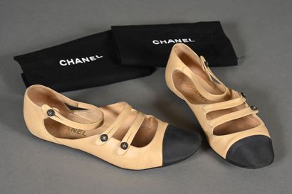 CHANEL. Pair of nude leather flat shoes with...