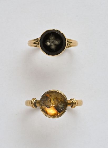 Lot en or jaune 18K (750/oo) comprenant une...