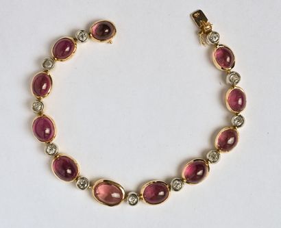 Bracelet en or 18K (750/oo) de 2 tons composés...