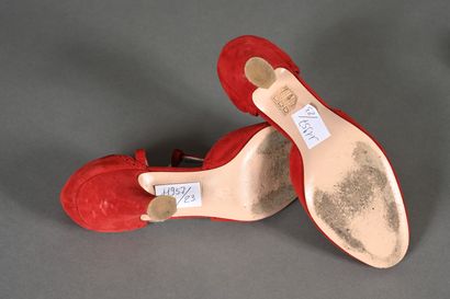 INES DE LA FRESSANGE. Pair of terracotta...